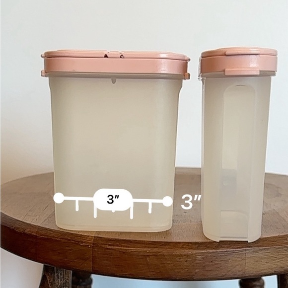 Pair of Vintage Tupperware Spice Shaker Salt Pepper Containers Pink With Lids x2 - Picture 2 of 13